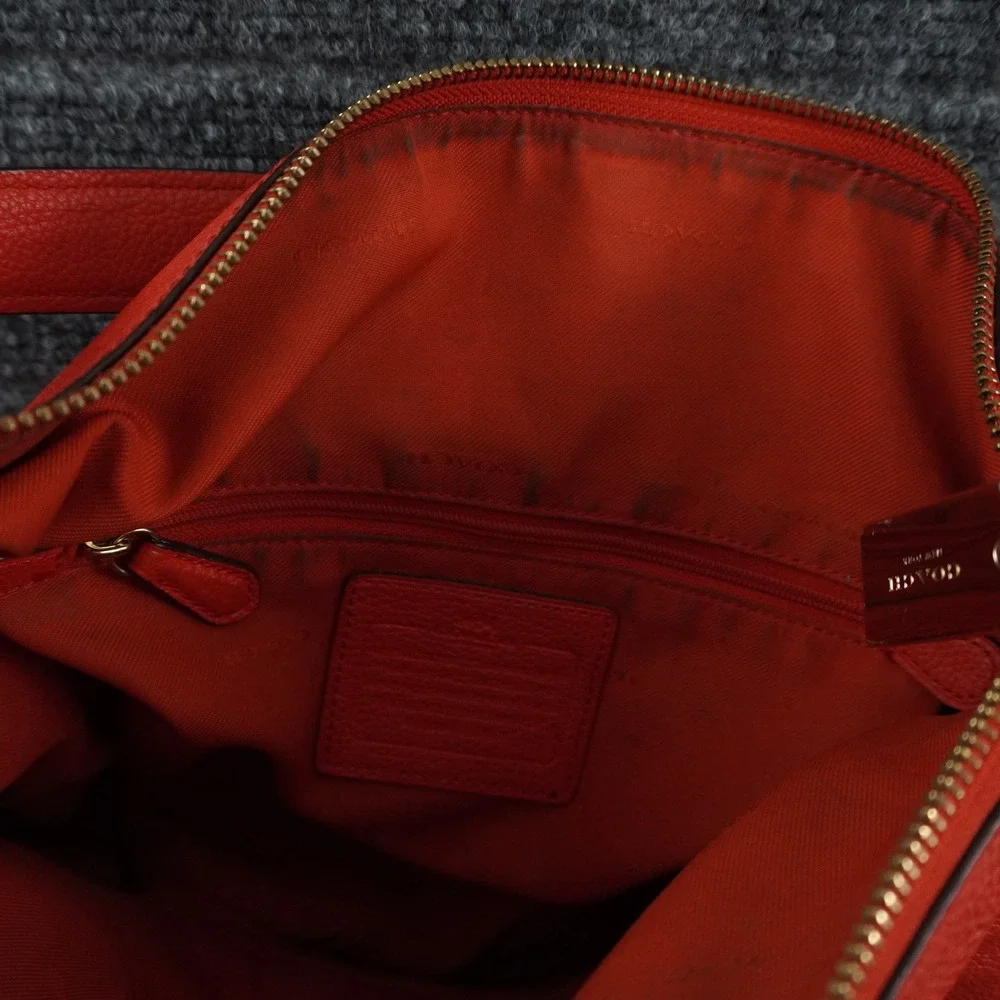 Coach Turnlock Hobo Bag Womens Polished Red Pebbled Leather Crossbody